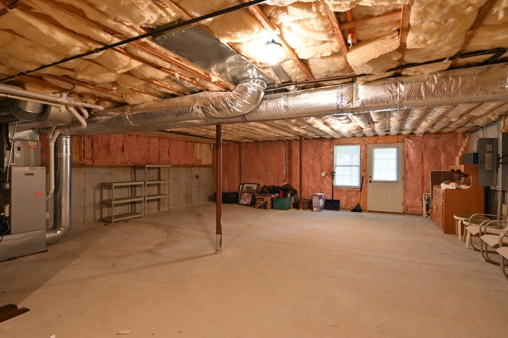 900 Lynnfield Street Unit: 6