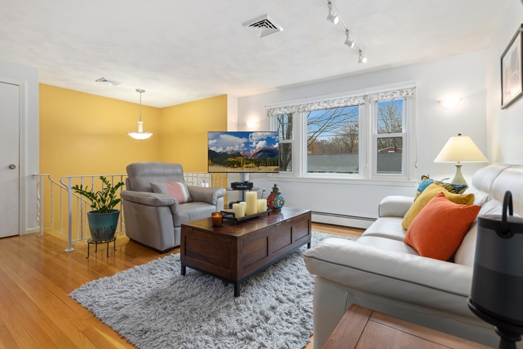 19 Criterion Rd