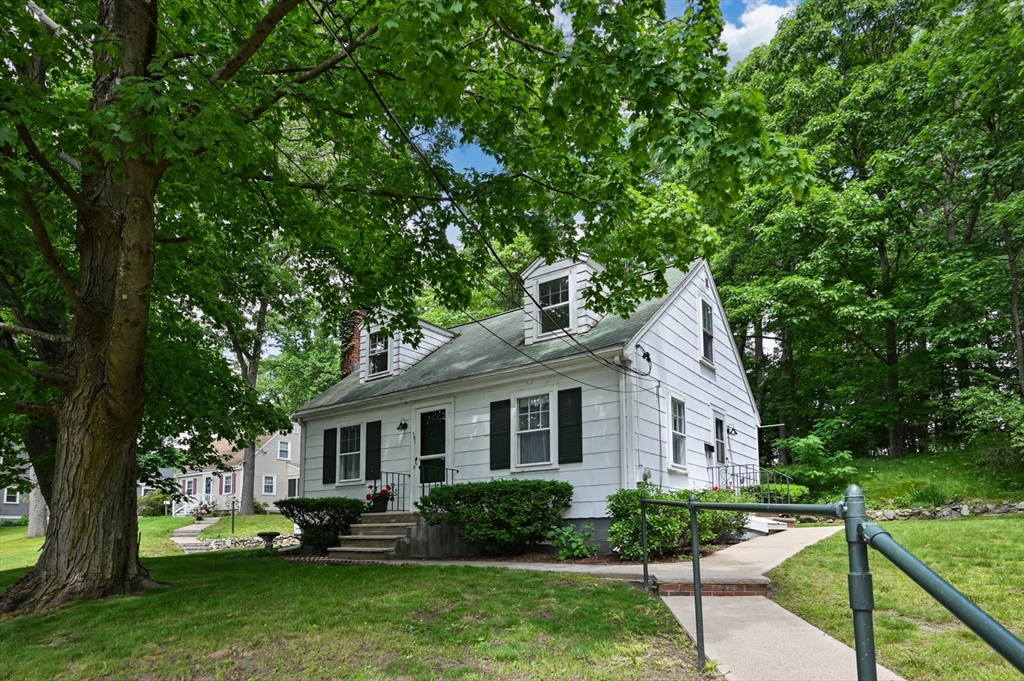 151 Grove St