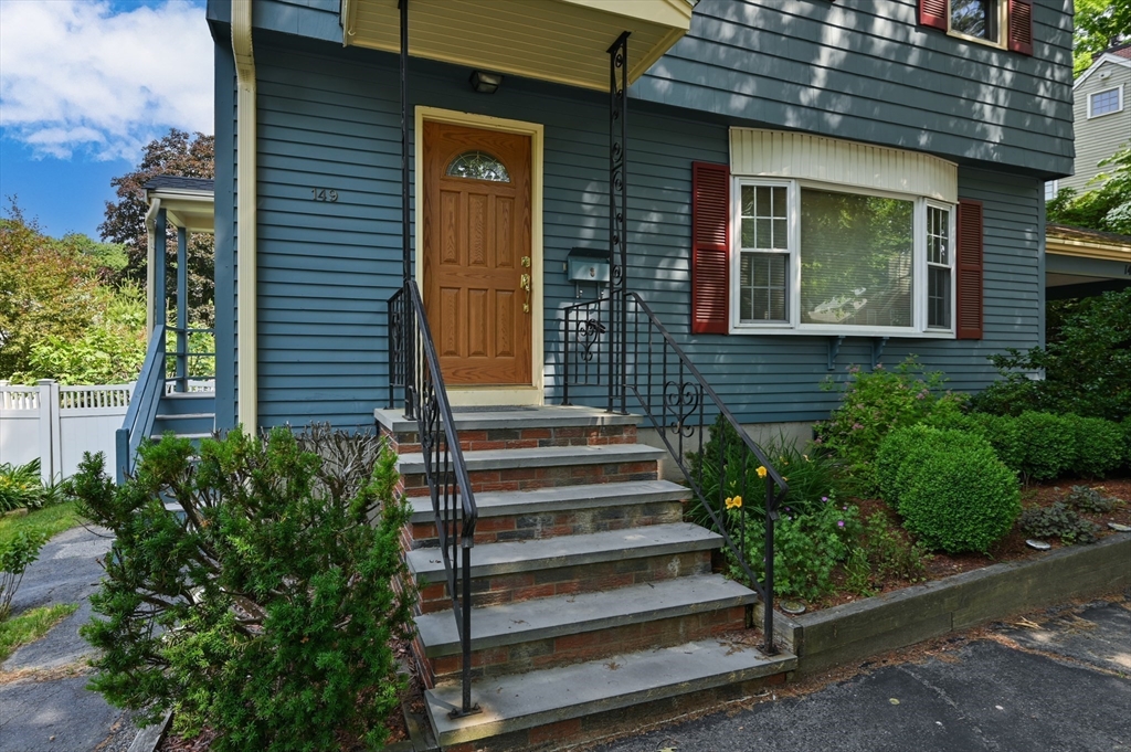 149 Forest St