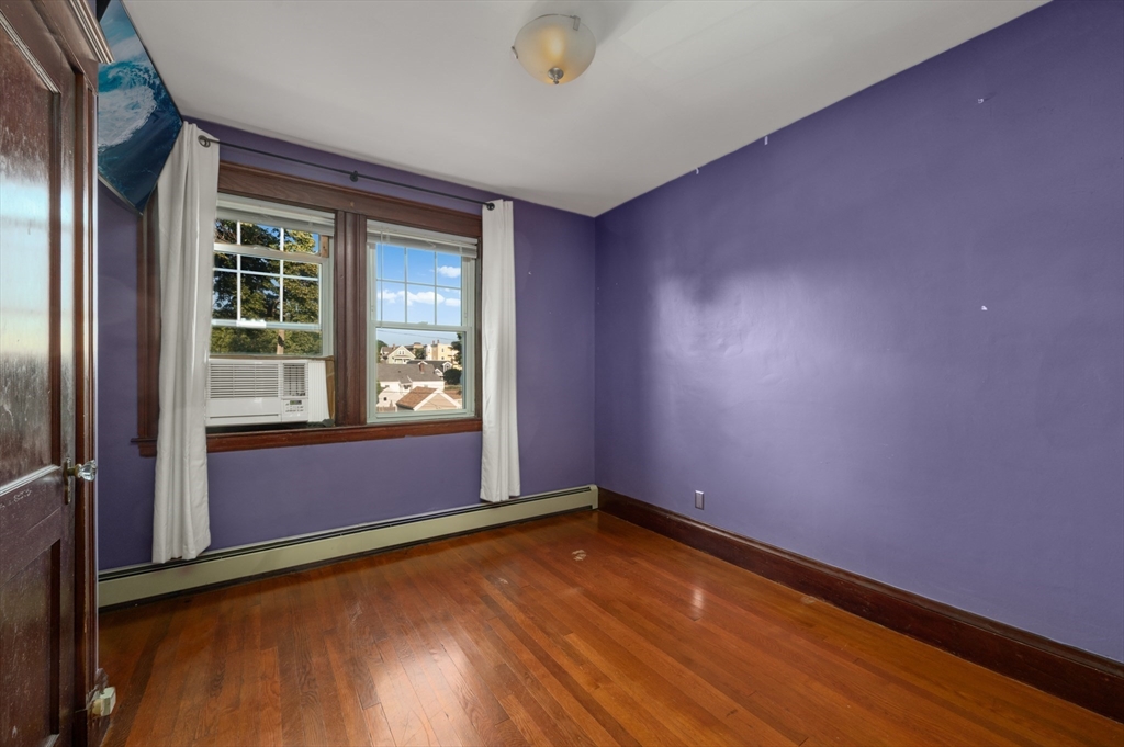 45 Blakeley St