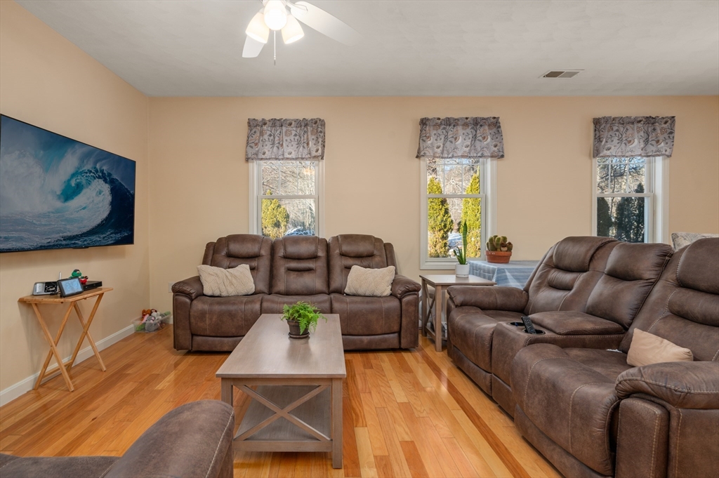63 Central St # 108
