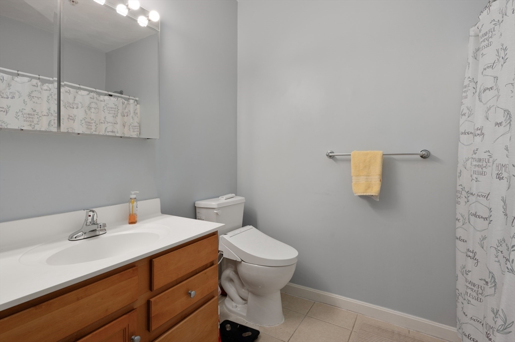63 Central St # 108