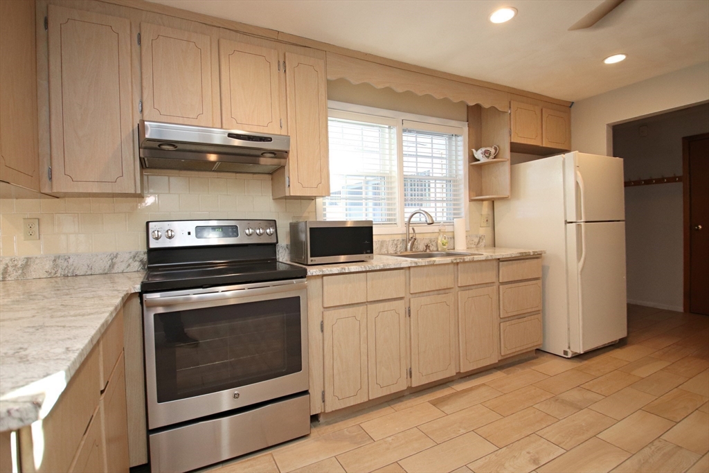 16 Waldens Hill Drive