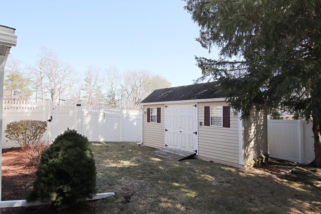 16 Waldens Hill Drive