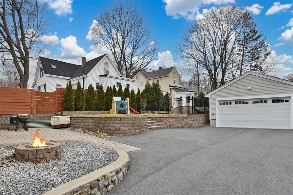 30 Highland St