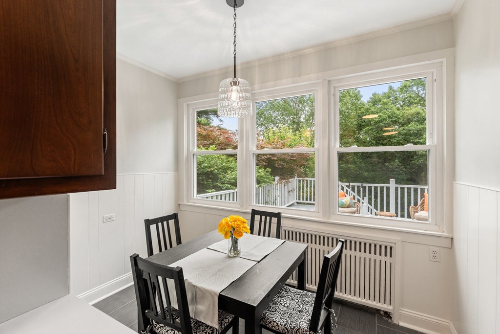 9 Maplewood Ter