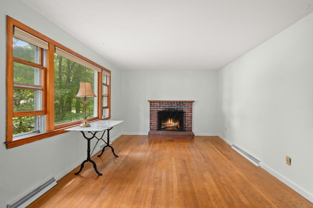 4 Pine Ave