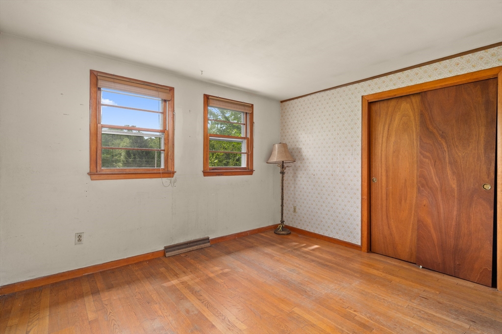 4 Pine Ave
