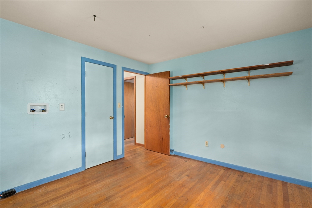 4 Pine Ave