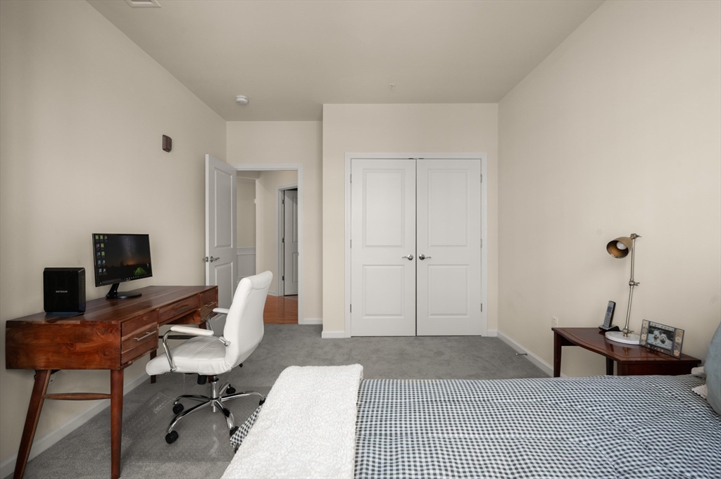 240 Martins Lndg # 201