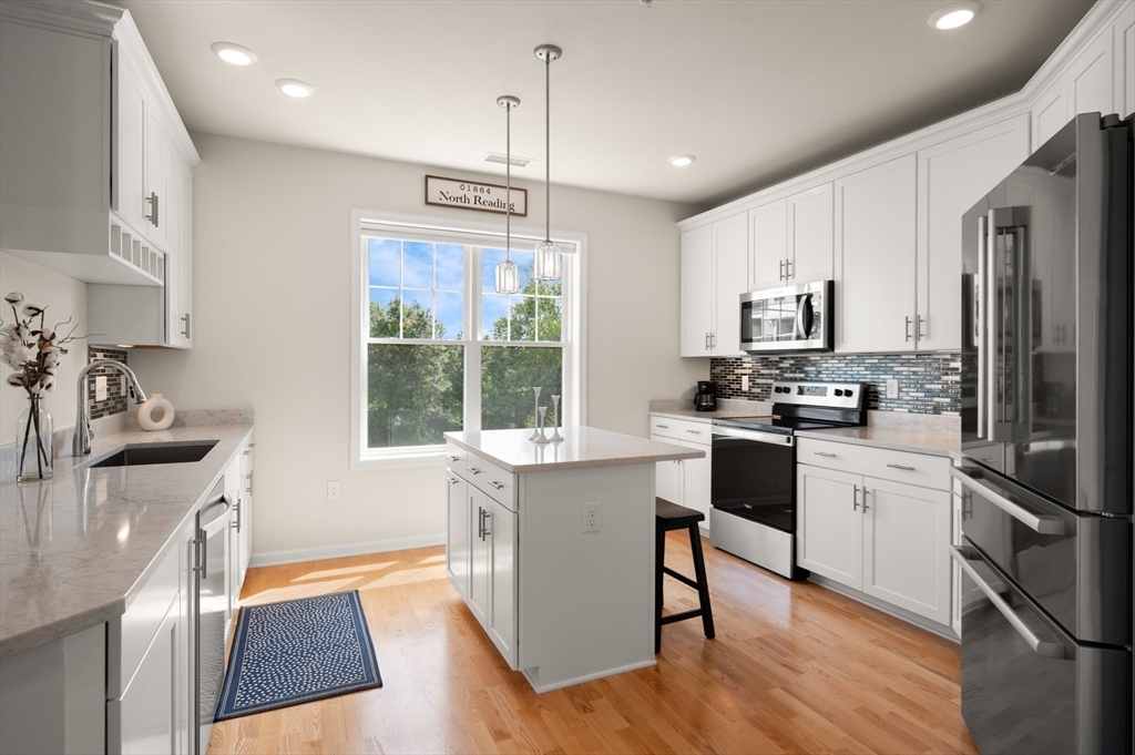 240 Martins Lndg # 201