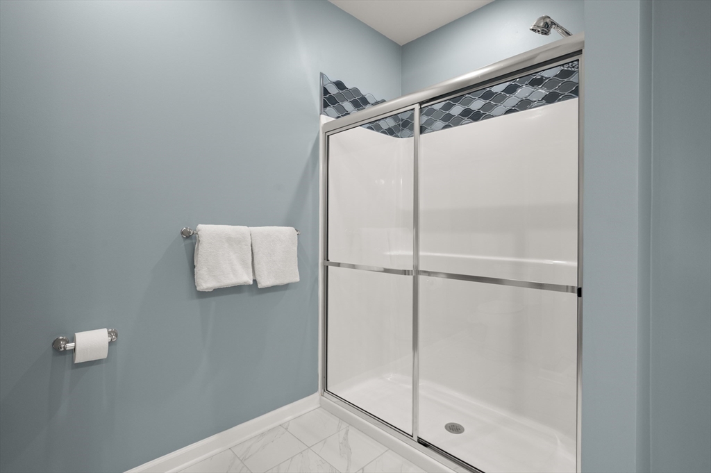 240 Martins Lndg # 201