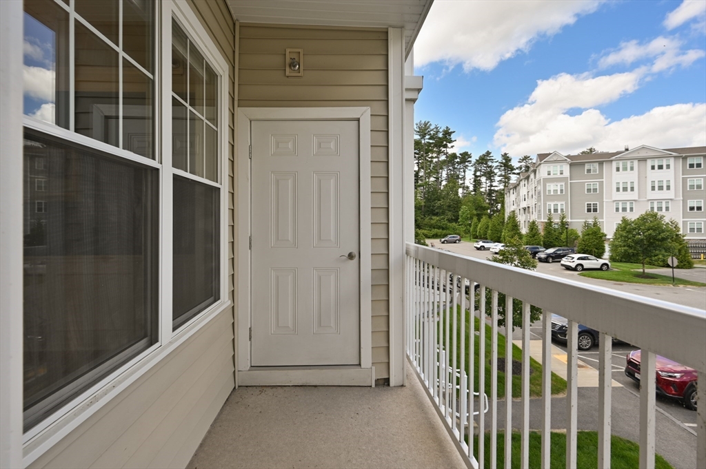 240 Martins Lndg # 201