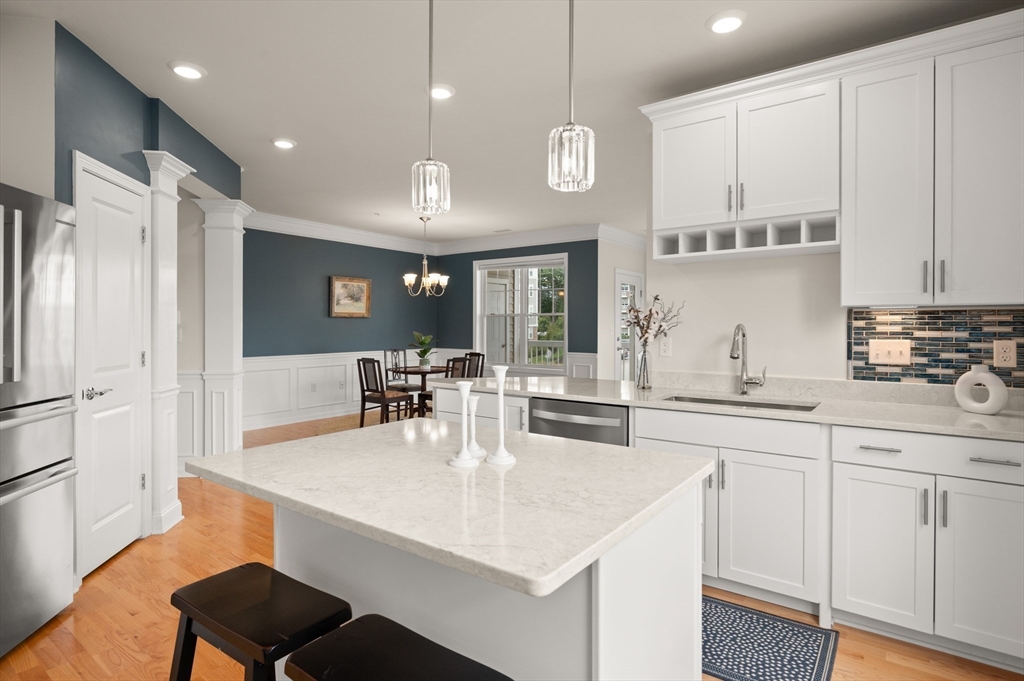 240 Martins Lndg # 201