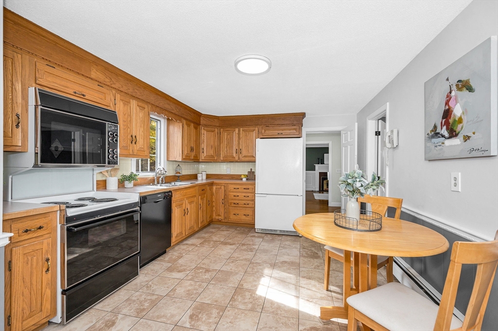 37 Berkeley Dr