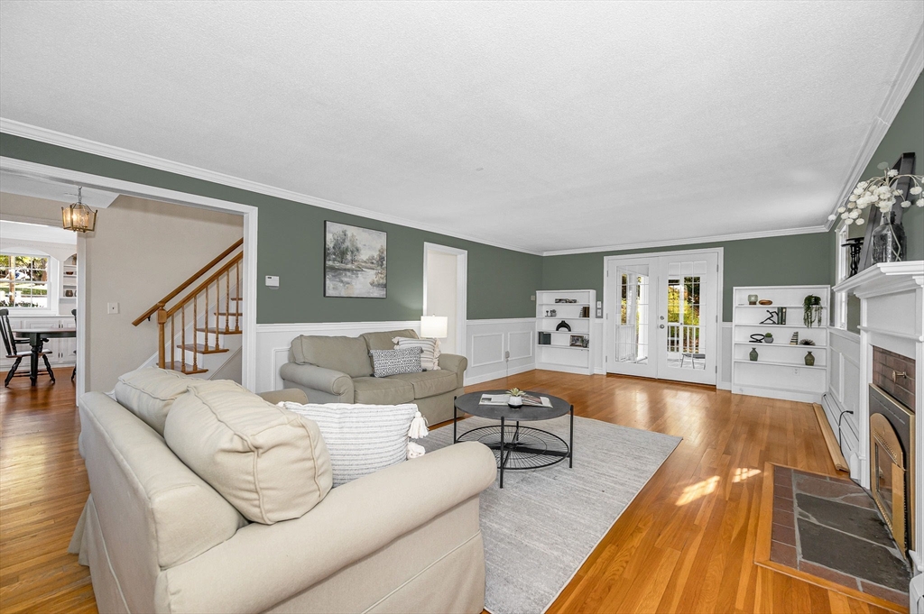 37 Berkeley Dr