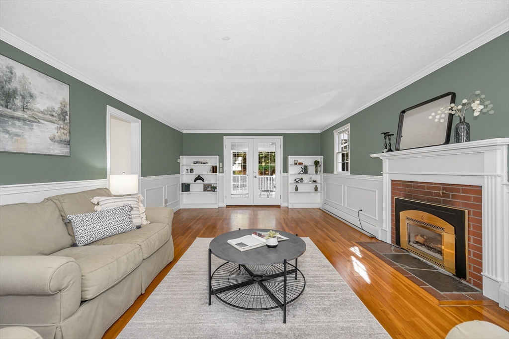 37 Berkeley Dr