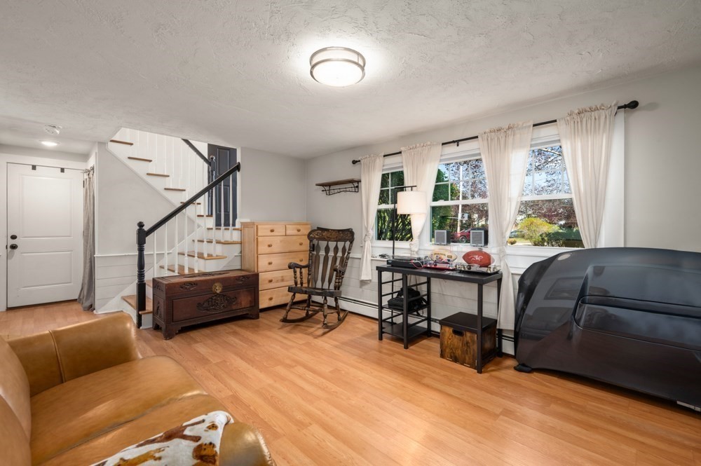 18 Aurele Cir