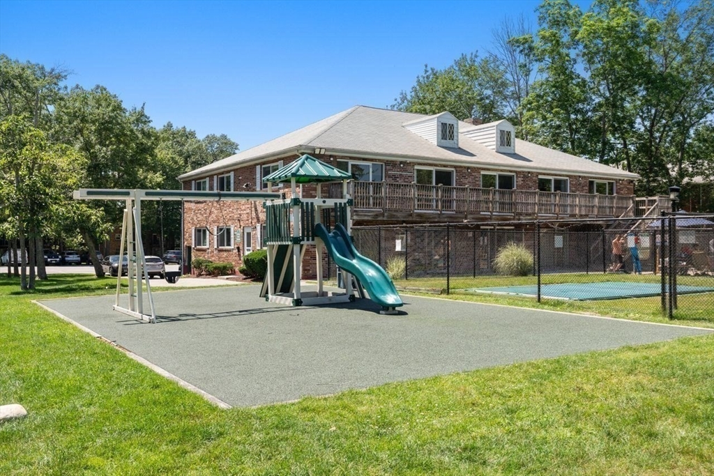 53 Fernview Ave # 6