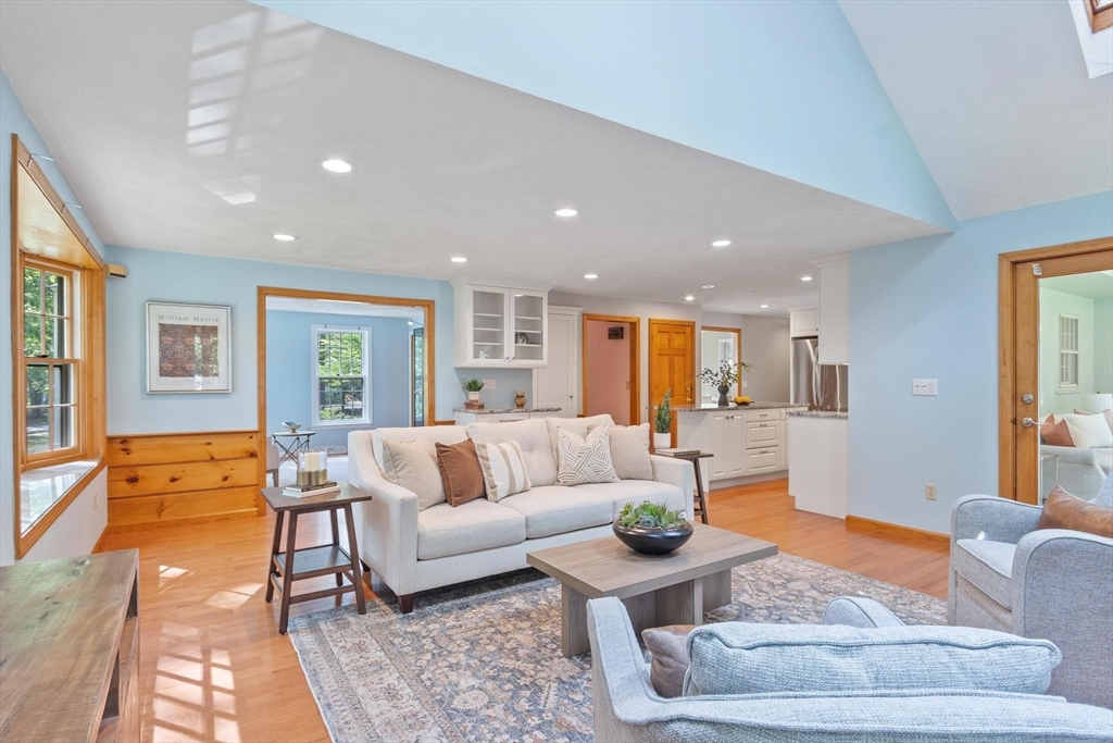 59 Old Lowell Rd