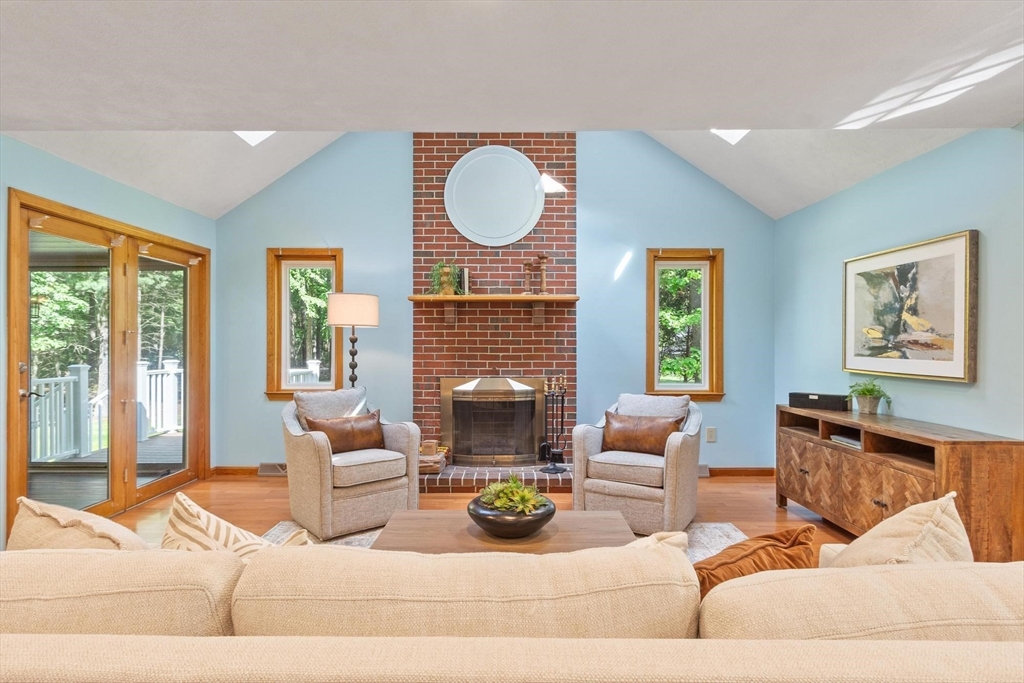 59 Old Lowell Rd