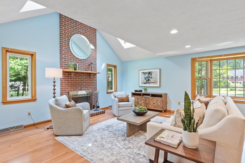 59 Old Lowell Rd