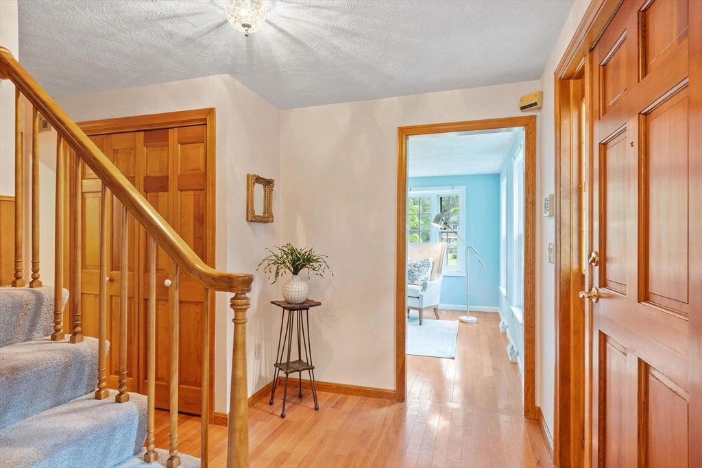 59 Old Lowell Rd