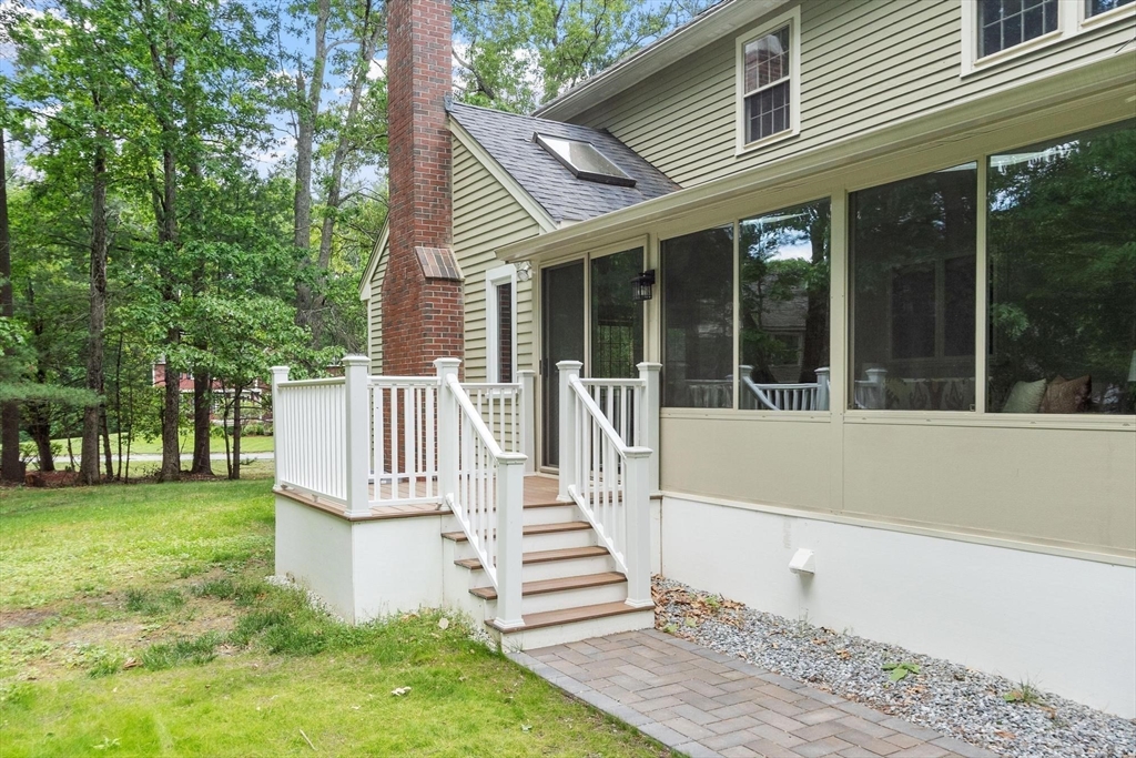 59 Old Lowell Rd