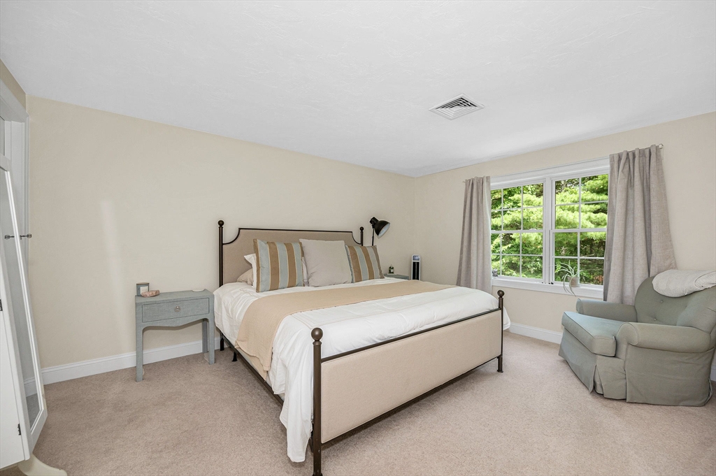 2 Charles Ridge Rd # A