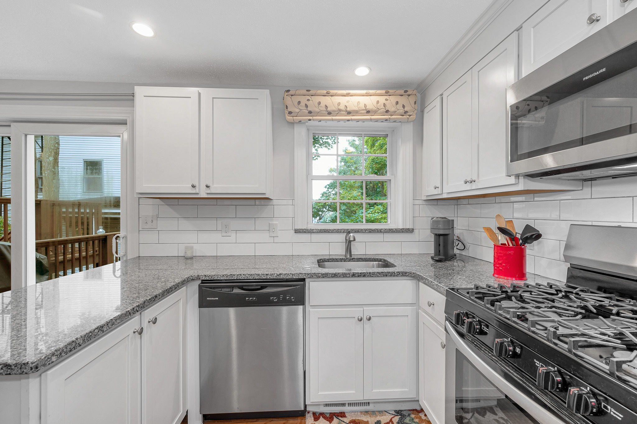 80 Smith Street # 3A