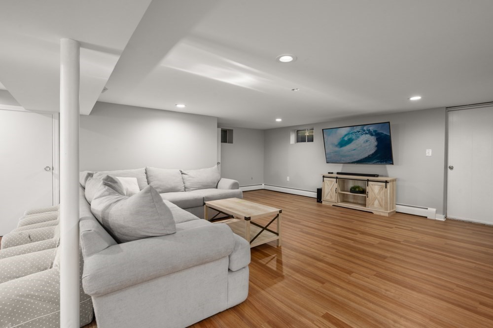 48 Border Rd