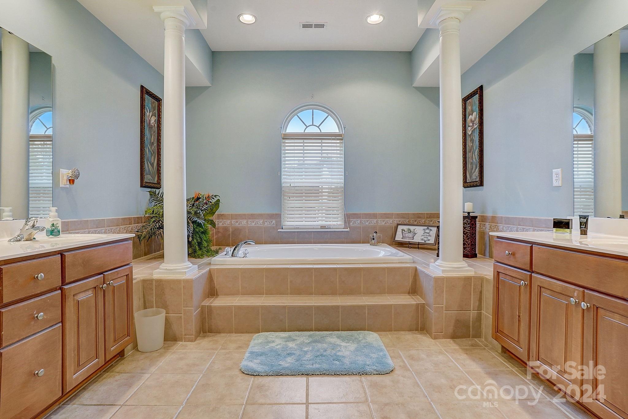 1003 Horton Ridge Court
