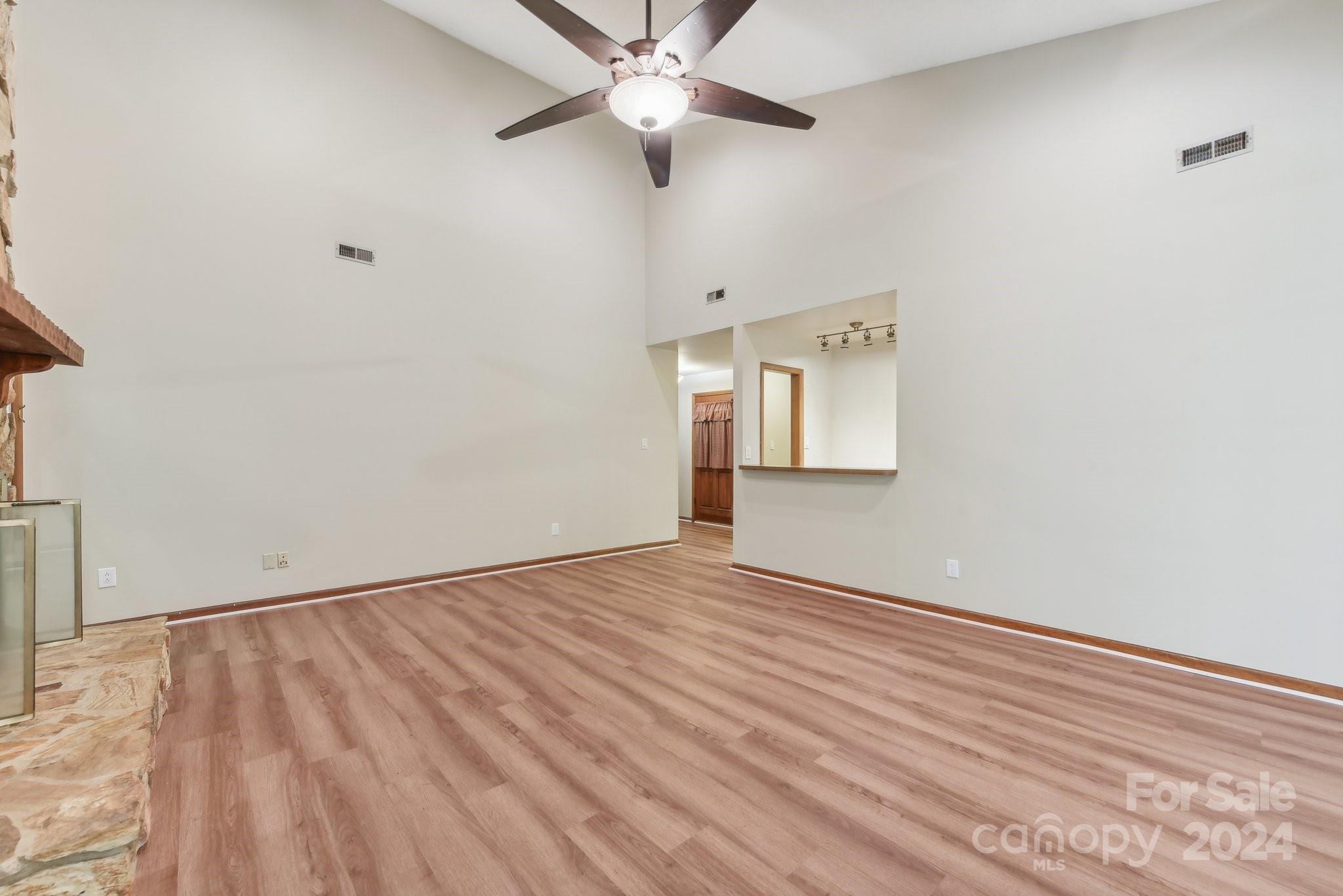 3216 Bow Club Trail