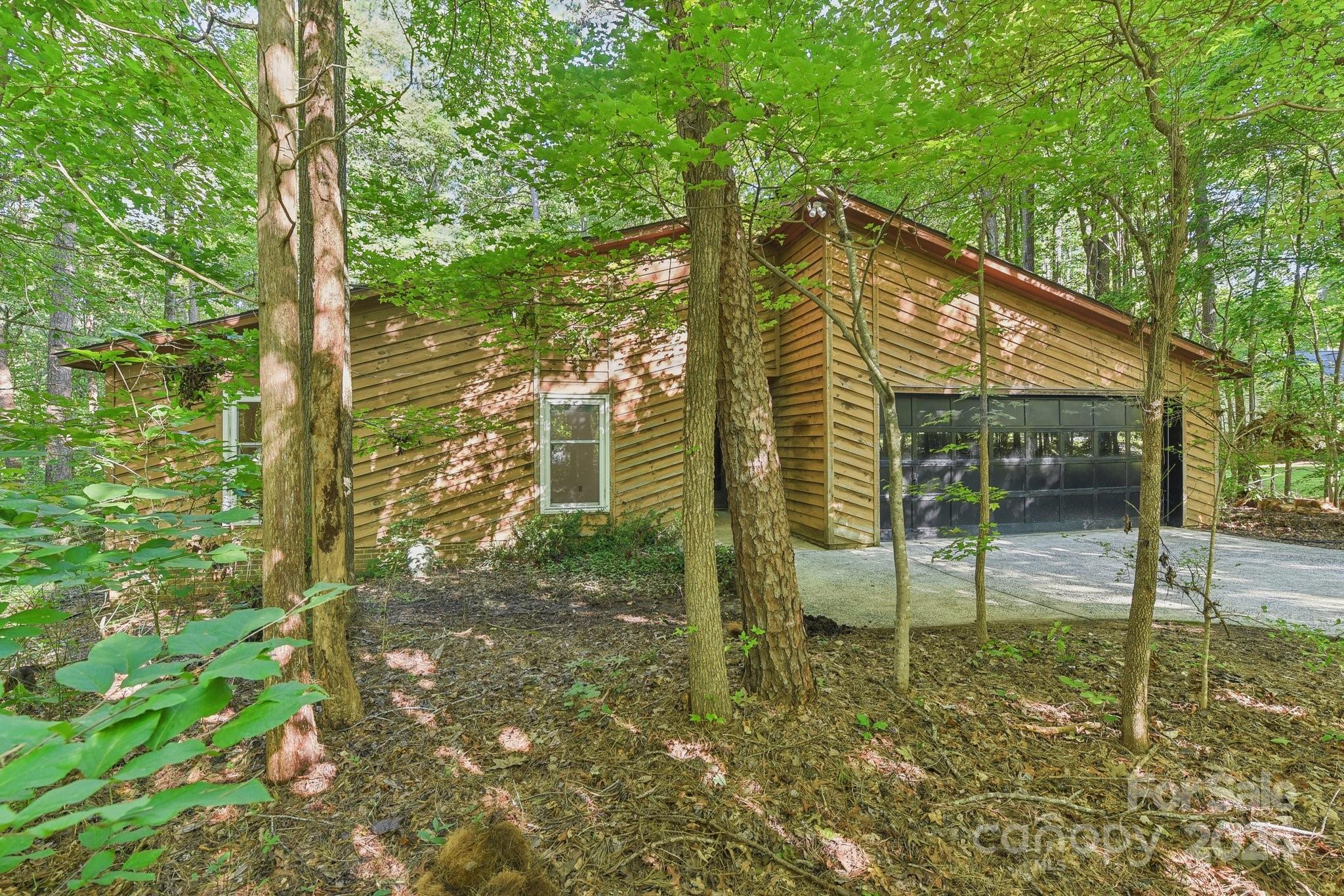 3216 Bow Club Trail