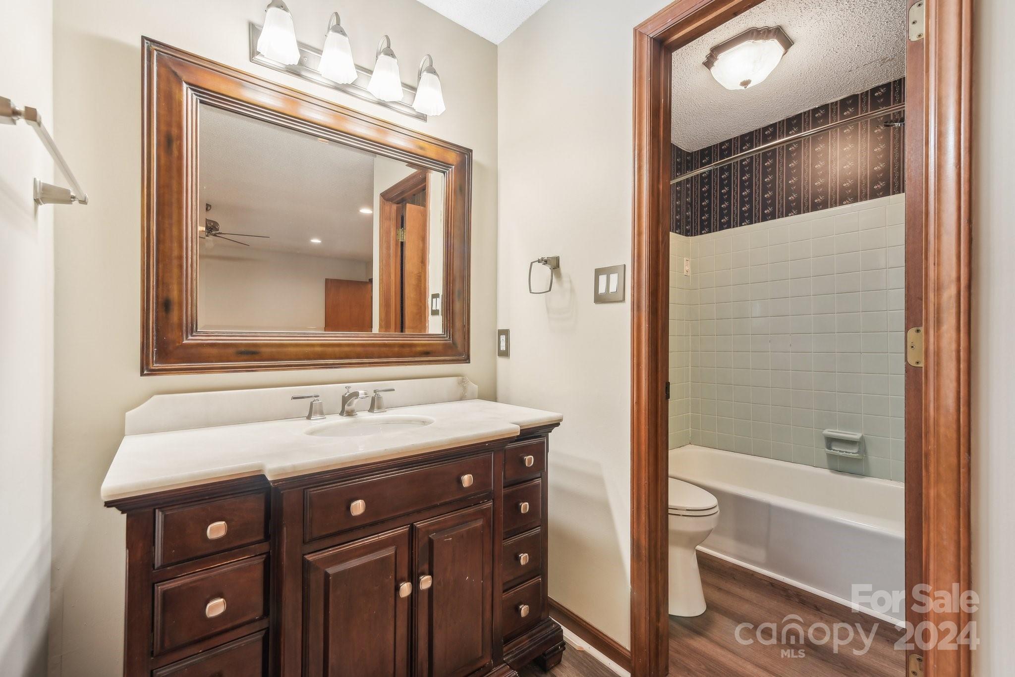 3216 Bow Club Trail