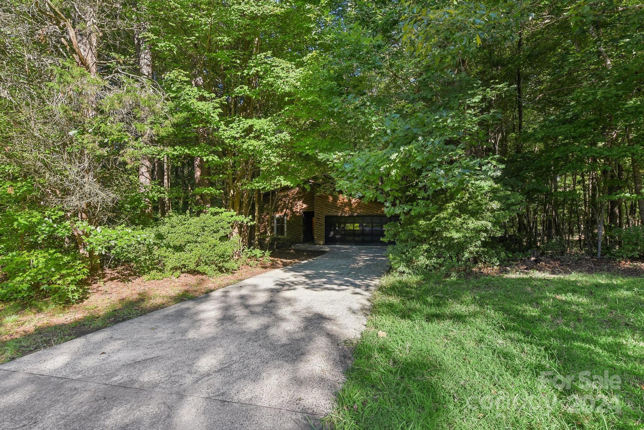3216 Bow Club Trail