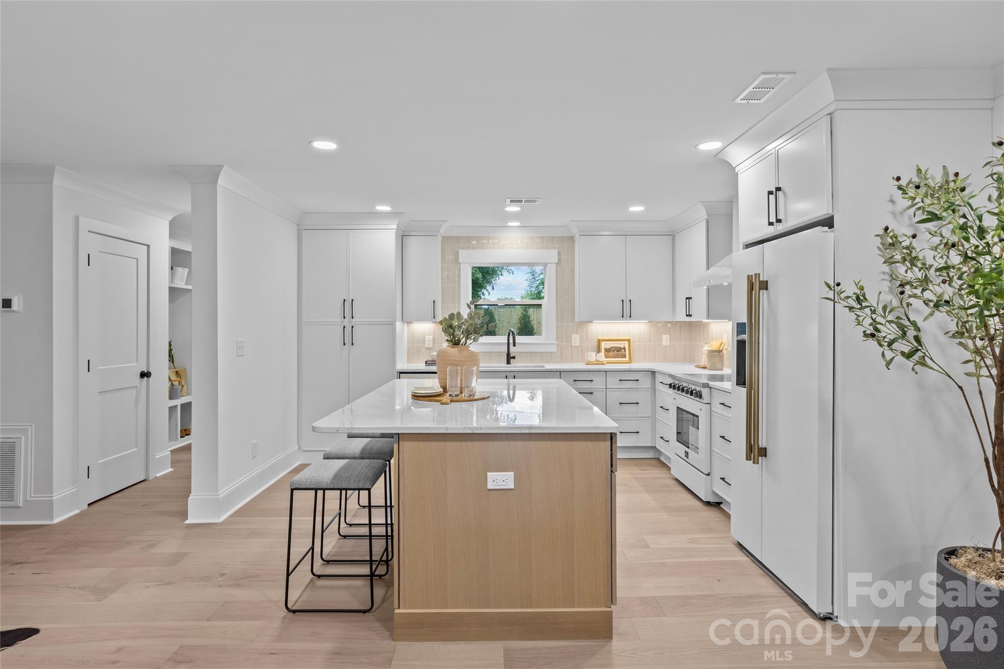 2461 Eaton Road