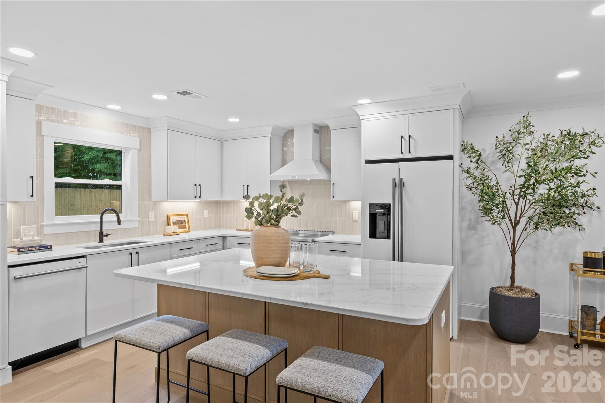 2461 Eaton Road