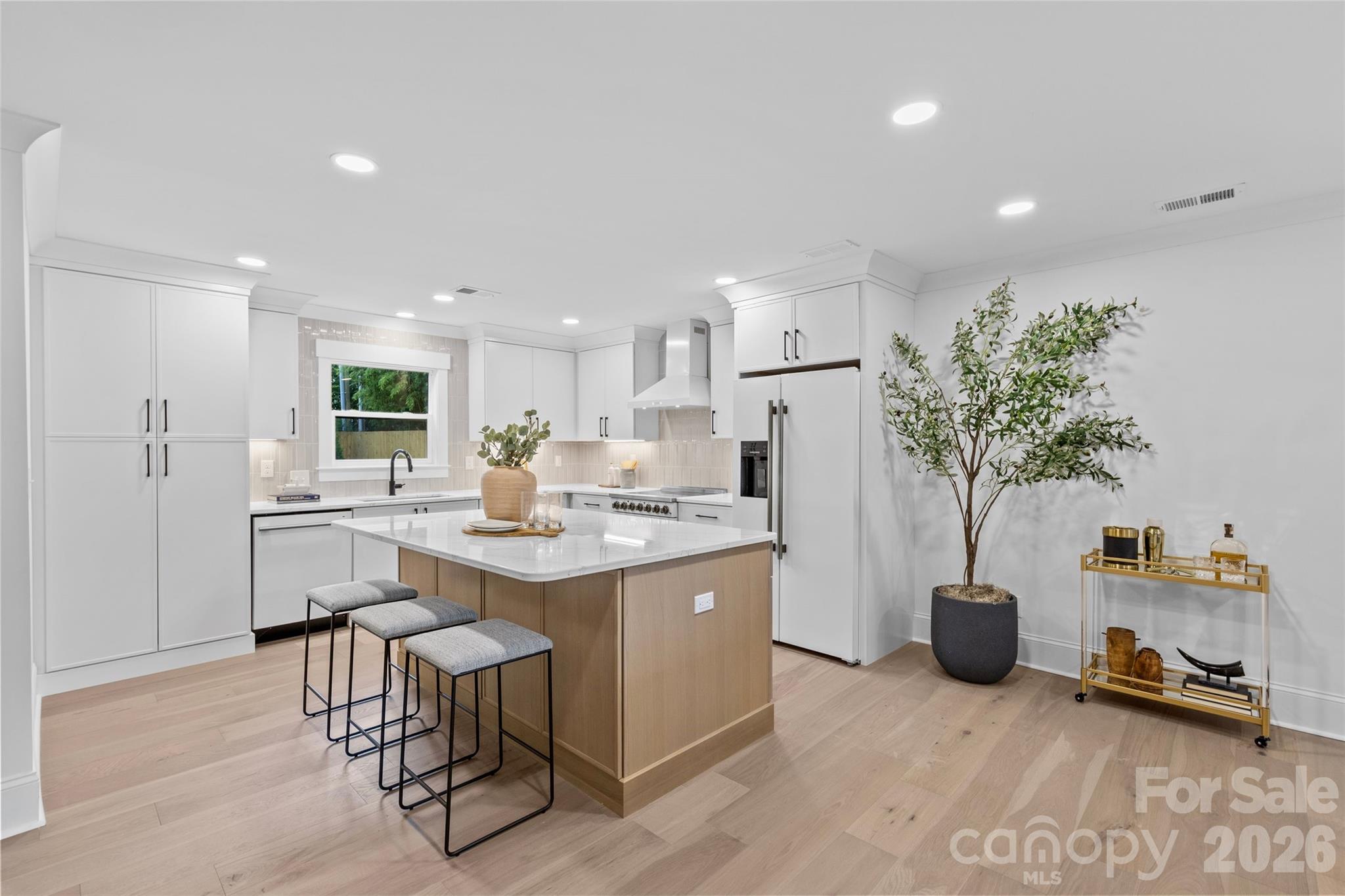 2461 Eaton Road
