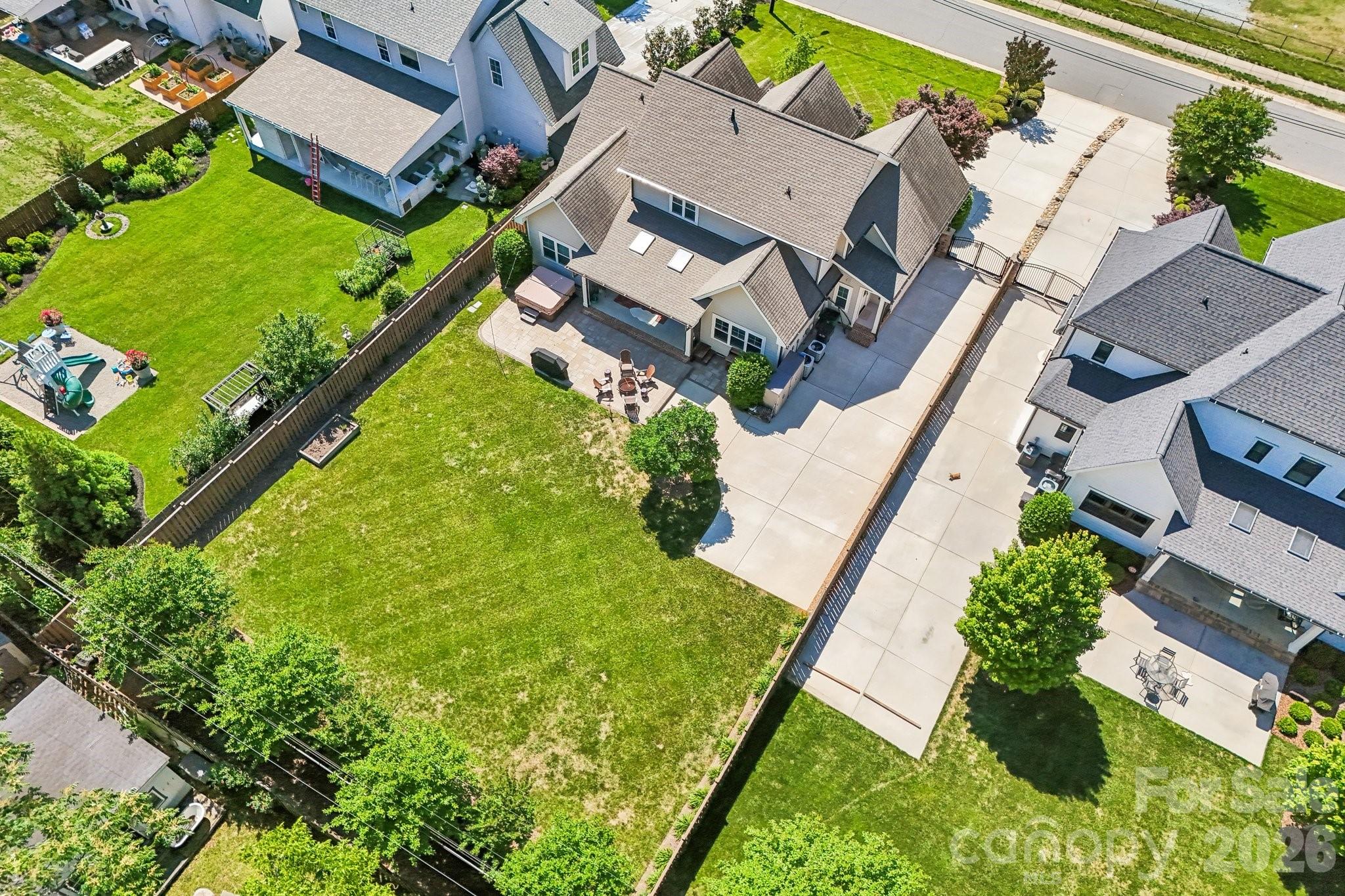 2032 Eaton Road