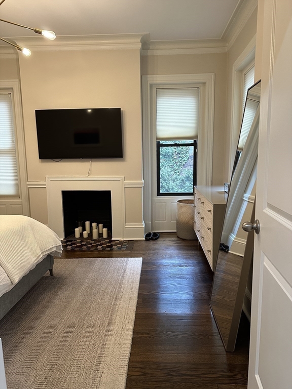 95 Saint Botolph St. # 1