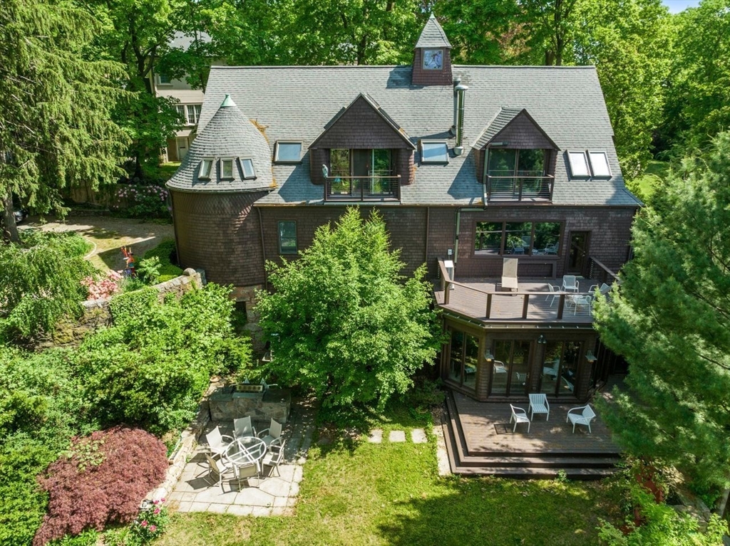 120 Rawson Road