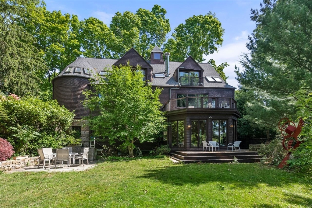 120 Rawson Road
