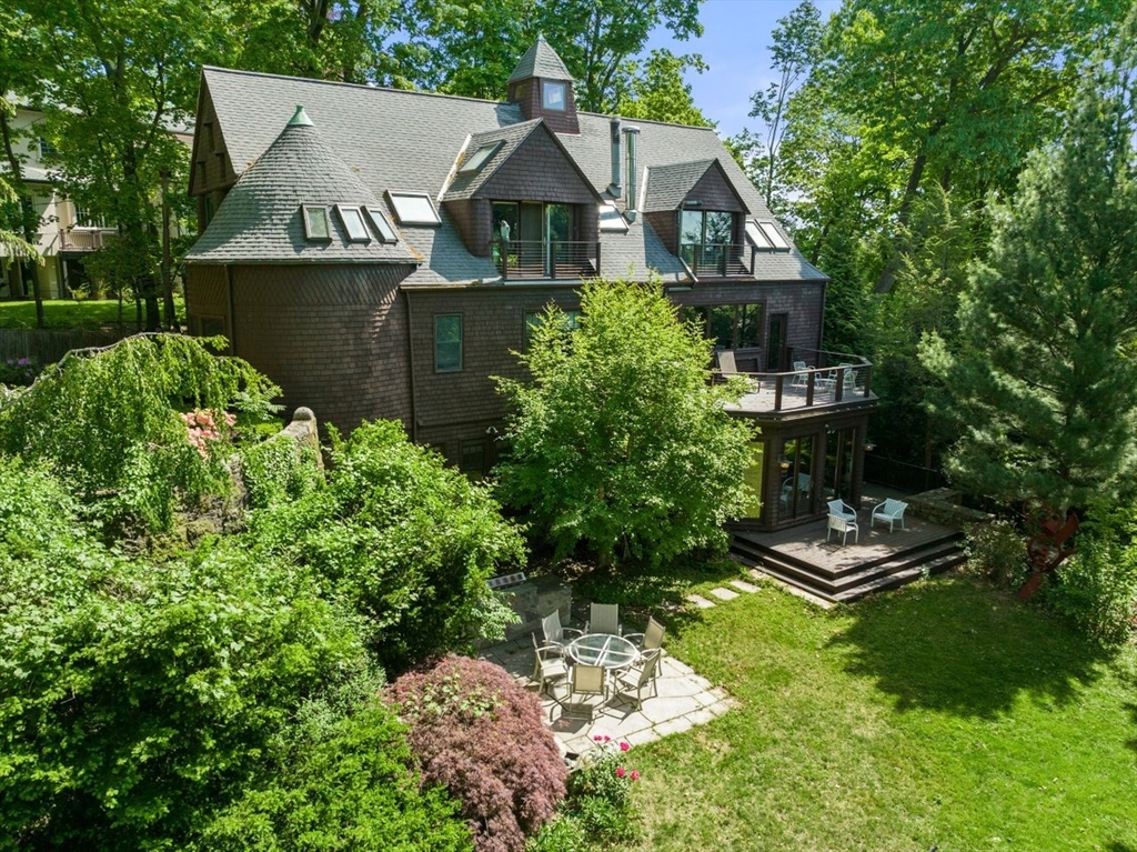 120 Rawson Road