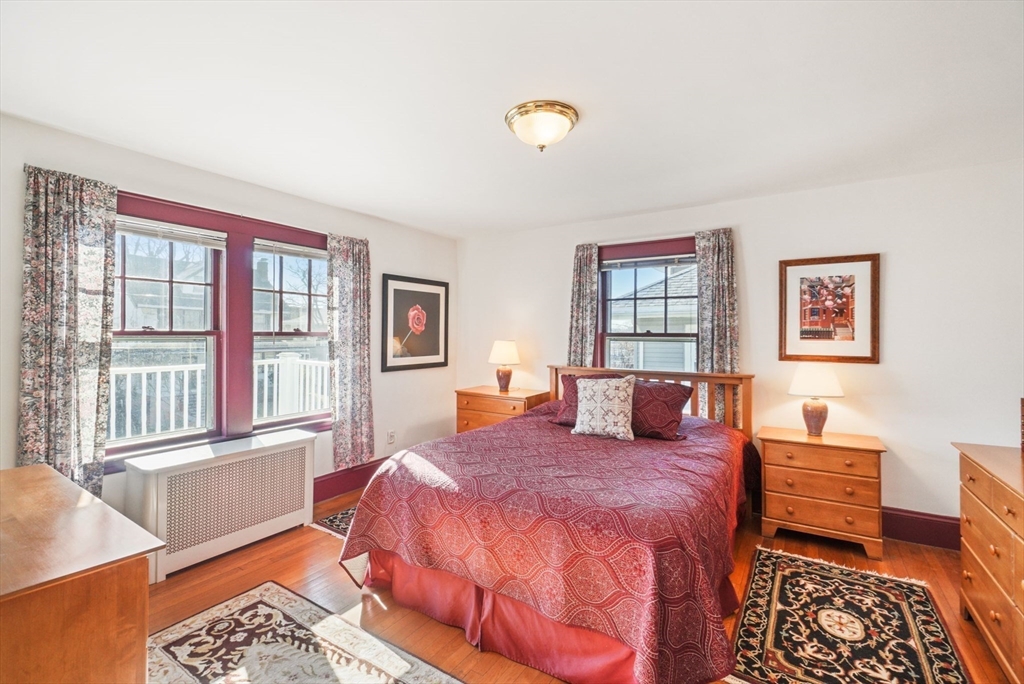 60 Winsor Ave