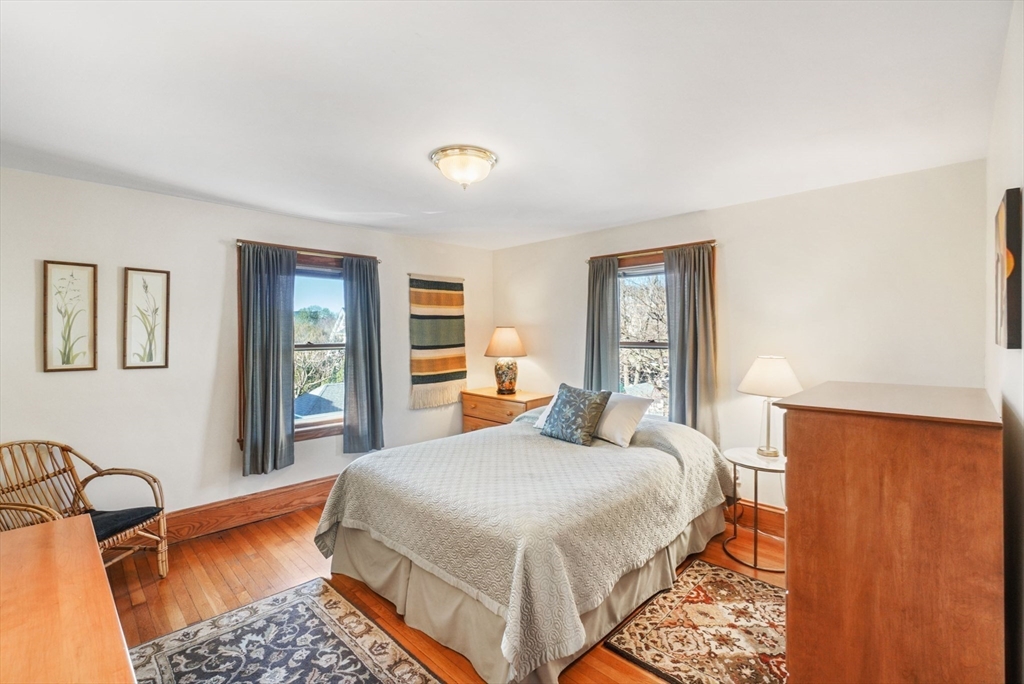 60 Winsor Ave