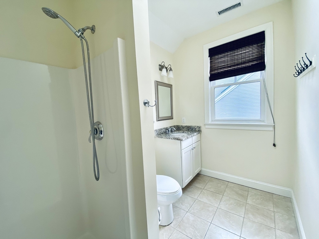 15 Courtyard Place # 15
