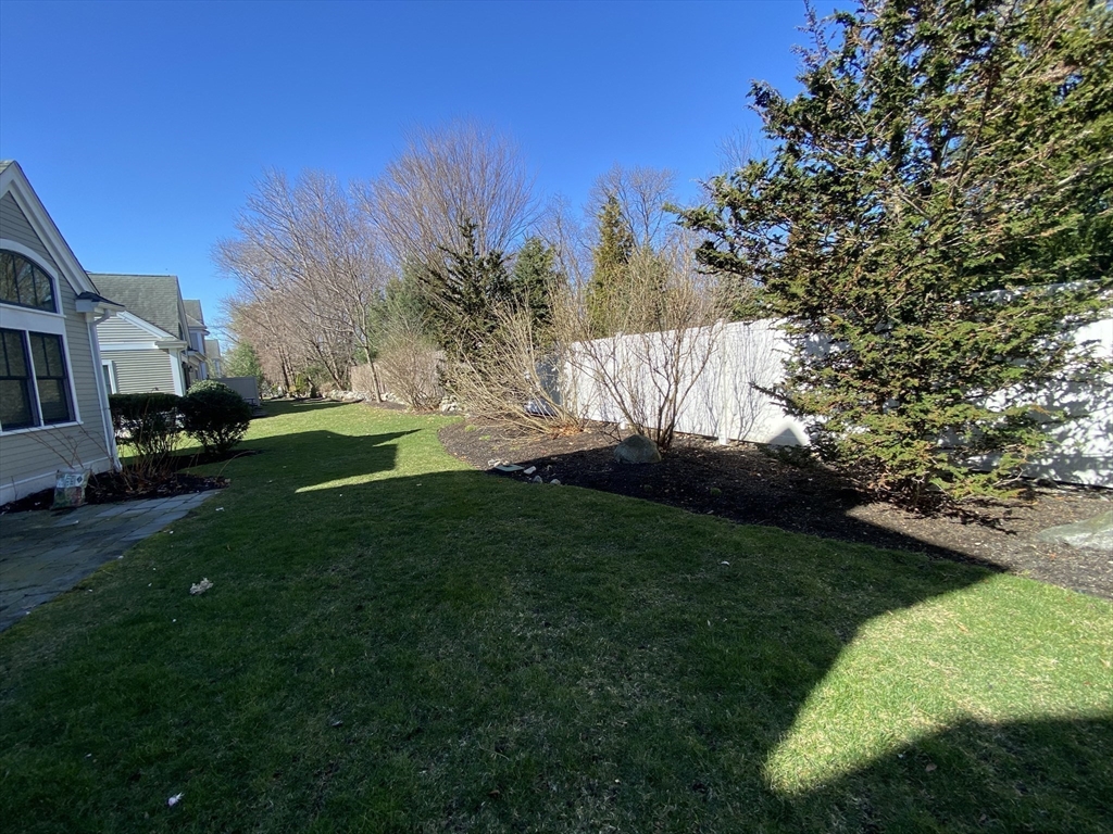 15 Courtyard Place # 15