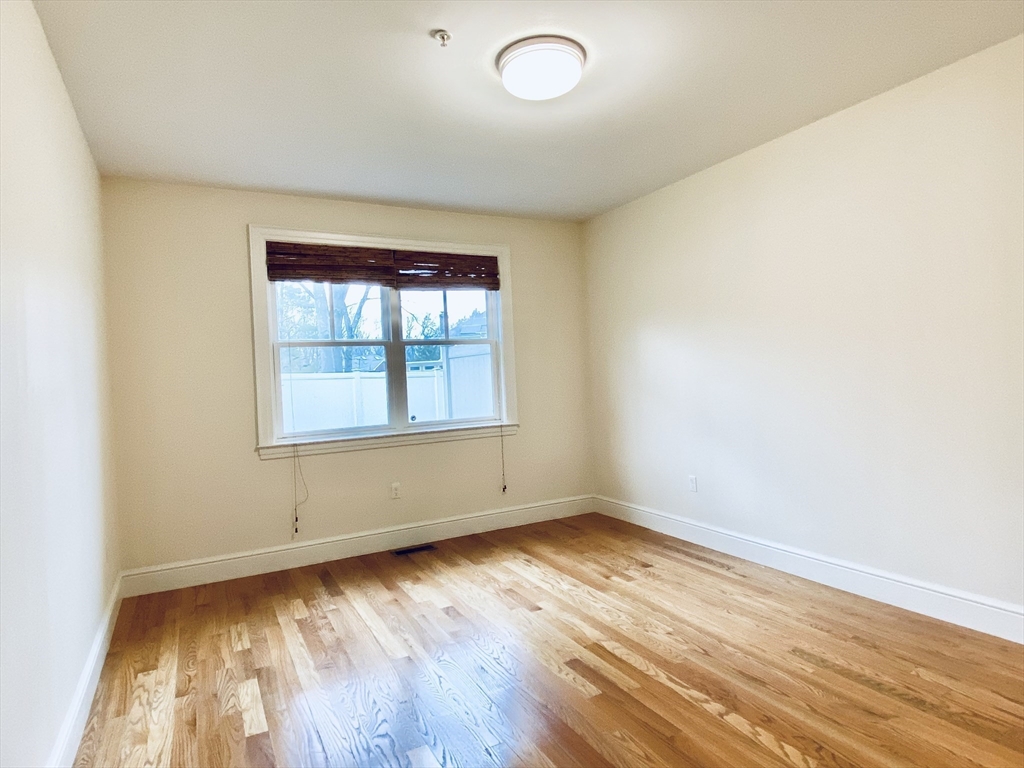 15 Courtyard Place # 15
